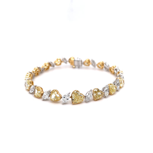18k Gold - Marquise & Heart Shape Diamond