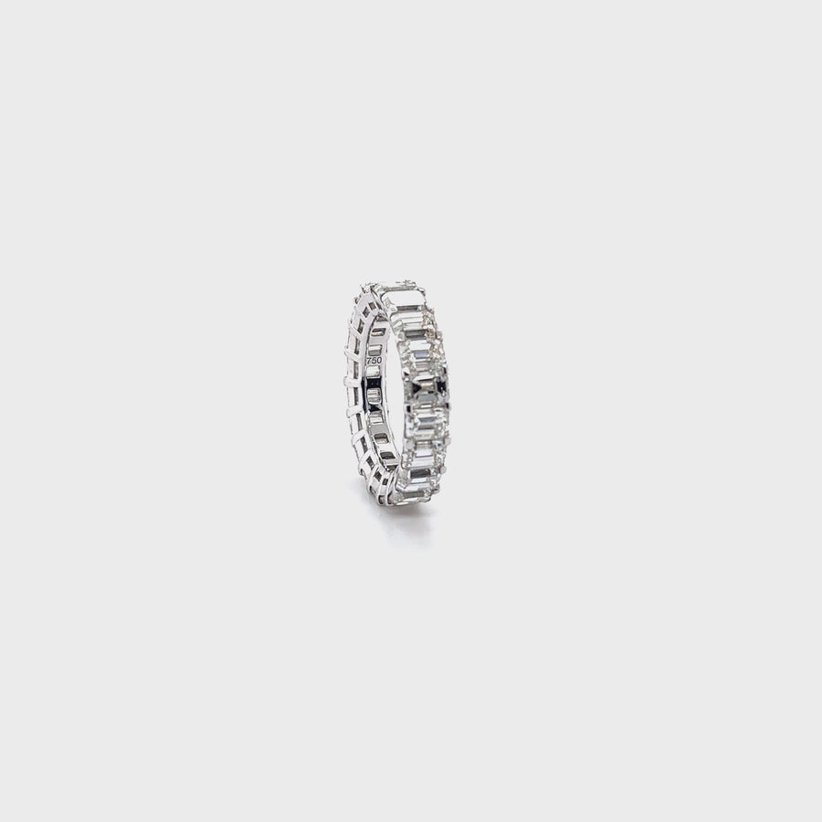 50 Pointer Emerald Cut Ring