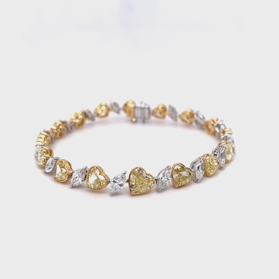 18k Gold - Marquise & Heart Shape Diamond
